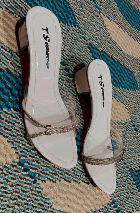 Block%20Heeled%20Slippers%20for%20Women%20&%20Girls%20with%20Transparent%20-%20Image%202