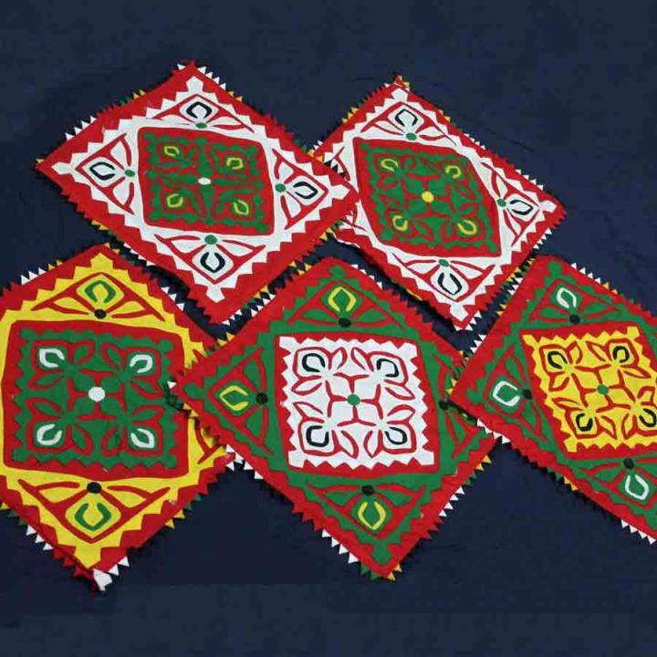 Sindhi%20Handmade%20Rilli%20Bed%20Cover%20-%20Image%204