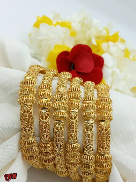 New%20Style%20Gold%20Artificial%20Bangles%20For%20Girls%20&%20Woman%20(6%20Pieces)%20-%20Image%202