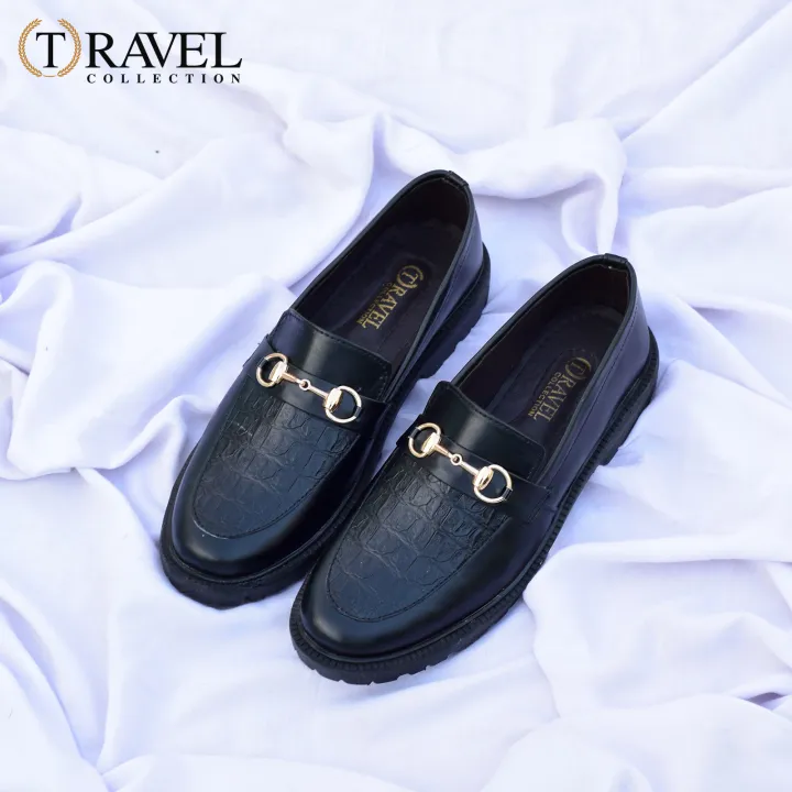 Travel Collection Chunky Loafers Shoes Best Quality Formal shoes for men Black Color Daraz.pk