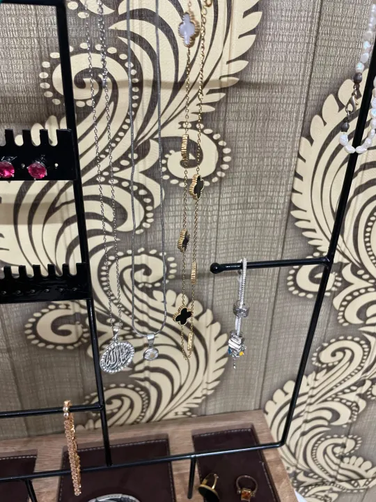 Premium%20Jewelery%20Stand%20Wooden%20Tray%20+%20Metal%20Rack%20Holder%20Organizer%20Rustic%20Wood%20Stand%20Tree%20Holes%20Display%20Rack%20for%20Stud%20Earings%20Rings%20Makeup%20&%20Hoop%20-%20Image%205