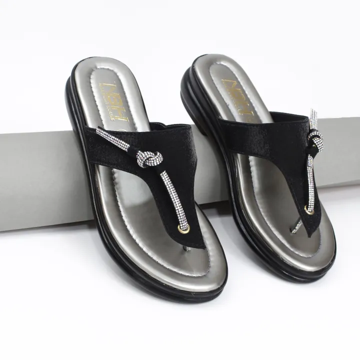 NBH%20Women%E2%80%99s%20shoes%20-%20Slippers%20For%20Women%20-%20Double%20Strap%20And%20Comfortable%20Slippers%20-%20Women's%20Toe%20Slipper%20-%20Ladies%20Chappal%20-%20Comfortable,%20Durable%20And%20Lightweight%20-%20House%20Slippers.%20-%20Image%205