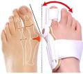 Bunion Corrector and Bunion Relief Hinged Orthopedic Bunion Splint with Hallux Valgus Bunion Pads for Men and Women- Toe Straightener Guard to Realign Toes and Foot Pain Relief. 