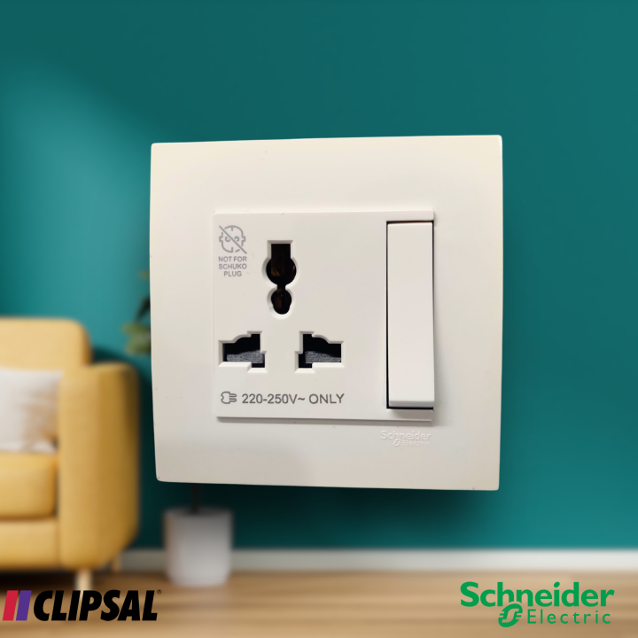 clipsal/Schneider multi socket 2024 Schneider international socket c-vivace multi socket