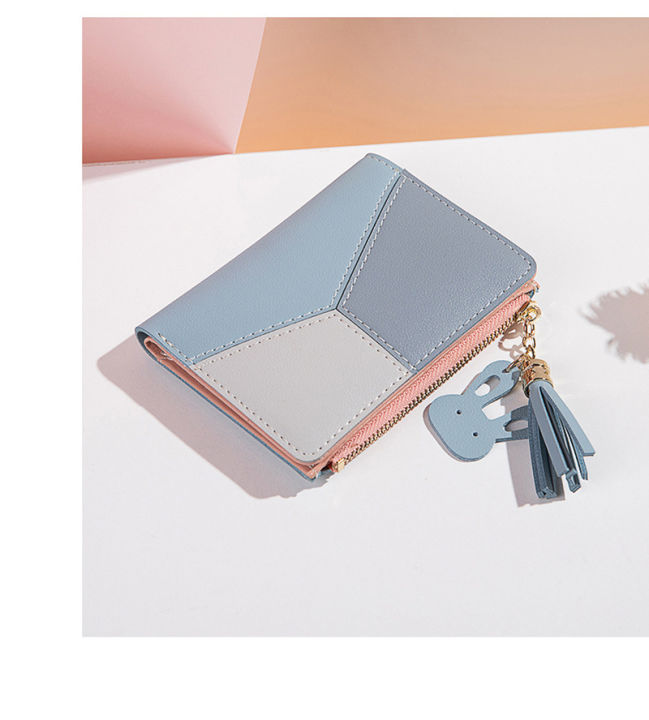 Stylish%20Mini%20Wallet%20for%20Women%20-%20All-Season%20PU%20Leather%20Compact%20Purse%20-%207%20Card%20Slots%20with%20Zipper%20Closure%20Design%20-%20Image%2010