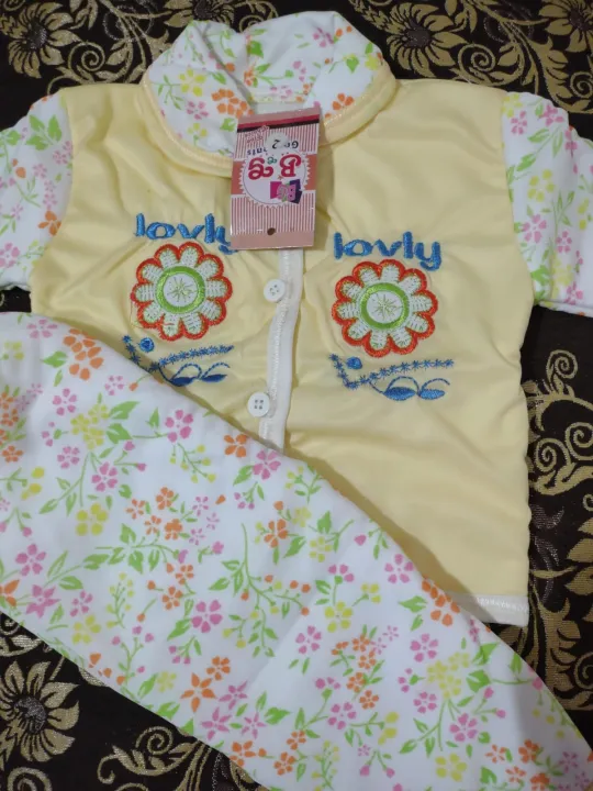 New%20Born%20Baby%20Girl%20Clothes%20Infant%20Winter%20Warm%20Suits%20Dresses%20NewBorn%20Garam%20Clothes%20(0-3%20Months)%20-%20Image%205