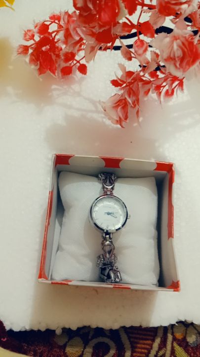 Watch for girls|woman|ladies|gift|Elegant Silver Bracelet Watch with Crystal Accents For girl and woman