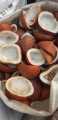 COCONUTS 1 KG high quality. 
