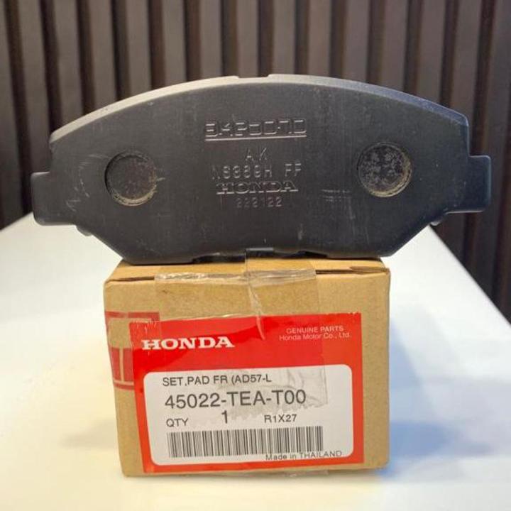 Brake Pad Front Genuine For Honda Civic 2016-2022.