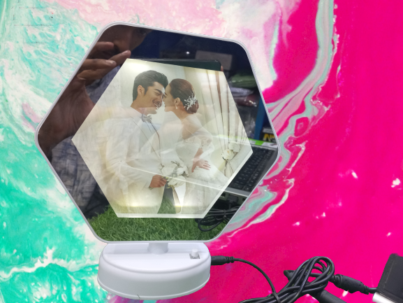 Magic%20mirror%20photo%20frame%20with%20led%20light%20-%20Image%204