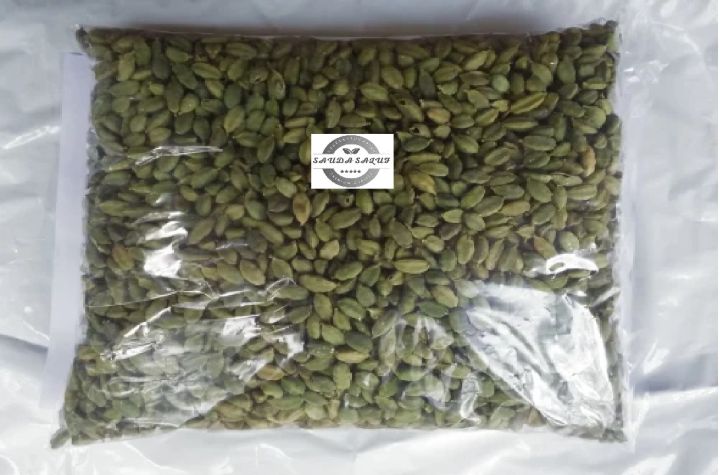 Elachi (Green Cardamom) – Aromatic Spice for Flavor & Fragrance 50g by Sauda Saluf