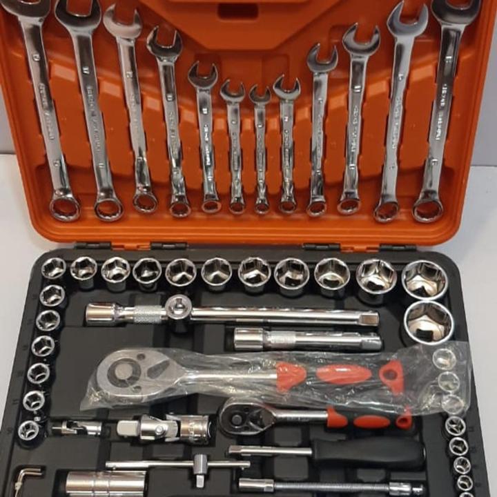 61pcs Combination Socket Wrench Set Ratchet Spanner Tools Set Box Se