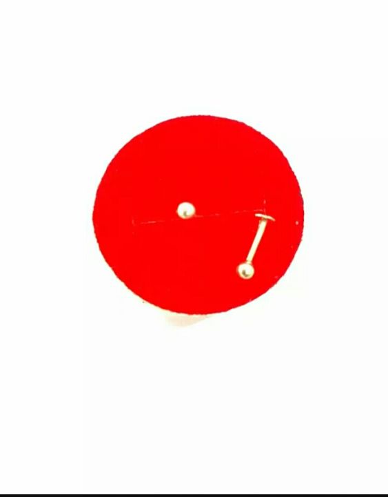 Pure%20Silver%20(chandi)%20Studs%20Shaped%20Nose%20Pin%20For%20Women%20-%20Image%203