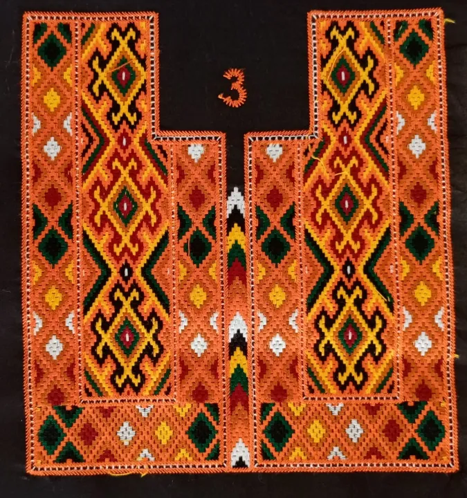 Small Size (4–5 Years) Orange & Multicolor Trendy Laces for Kids ...