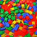 Kid's Educational Puzzle Rocket Head Shape Building DIY Game Block Plastic Toy (500 Blocks in Package). 