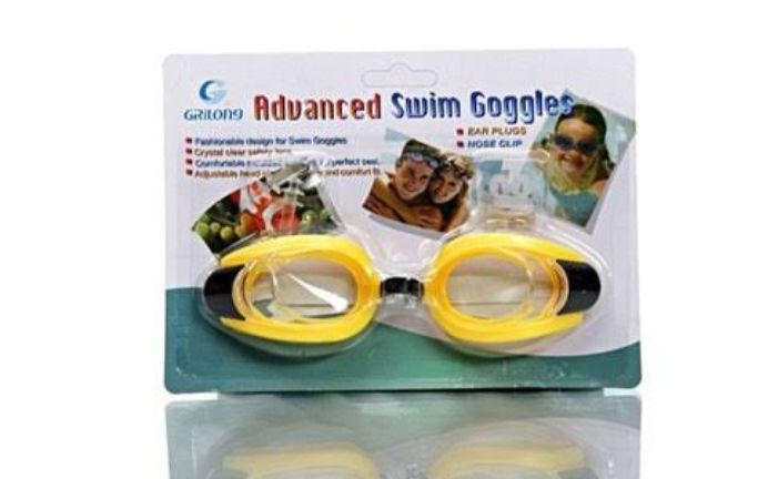 Swimming%20Goggles%20(Ear%20plugs%20and%20Nose%20plugs%20included)%20Sealed%20pack%20-%20Image%204
