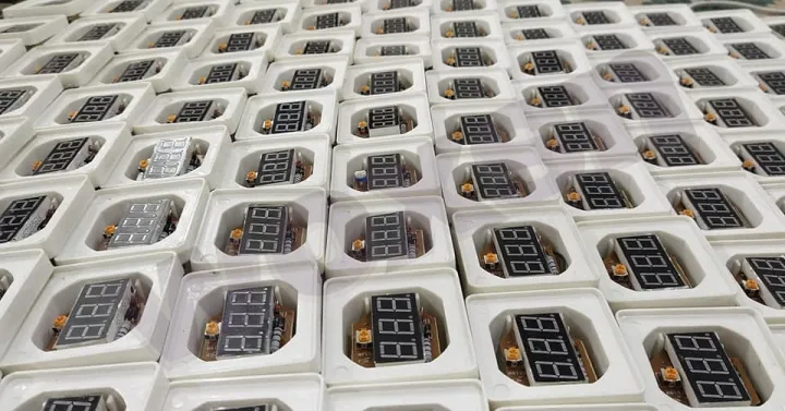 Woxsn%20Digital%20AC%20VoltMeter%20(Pack%20of%2010)%20High%20quality%20Electric%20Panel%20Meter%20LED%20Voltage%20Indicator%20-%20Image%207