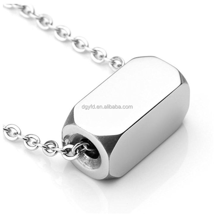 Personalized%20Mens%20Engraved%20Necklace%20Factory%20Waterproof%20Custom%20316L%20Stainless%20Steel%20Family%20Name%20Necklace%20Father%20Jewelry%20Engraving%20-%20Image%203