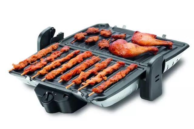 Commercial%20Panini%20Grill%20/%20Panini%20Press%20Machine%20/%20Electric%20Sandwich%20Maker%20-%20Image%204