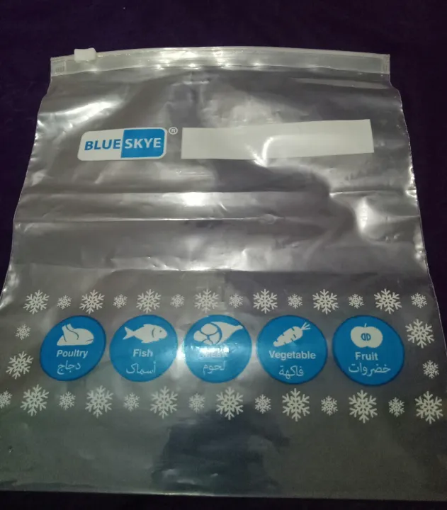Pack%20of%2015%20medium%20size%20Freezer%20bags%20,%20Plastic%20zip%20bags%20,%20Zip%20lock%20bags%20-%20Image%206