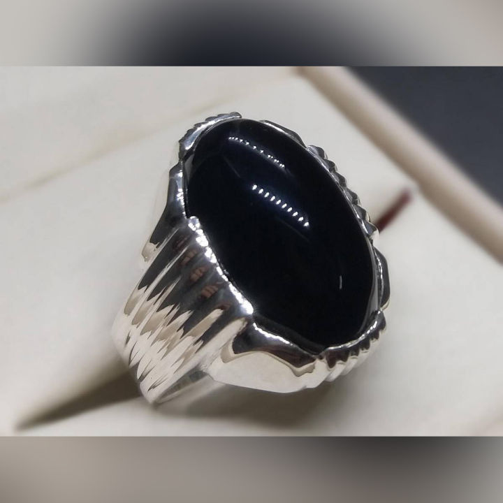 Mens%20Natural%20Unheated%20Untreated%20Black%20Onyx%20Ring%20Sterling%20Silver%20925%20Agate%20Ring%20Mens%20Aqeeq%20Ring%20Shifat%20al%20Abad%20Ring%20Black%20Carnelian%20Ring%20For%20Men%20Chandi%20Ring%20Original%20Gemstone%20Ring%20-%20Image%202