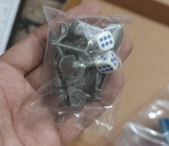 Monopoly%20Board%20Game%20Hard%20Laminated%20Adult%20&%20Kids%20Fun%20Family%20Game%20-%20Image%209