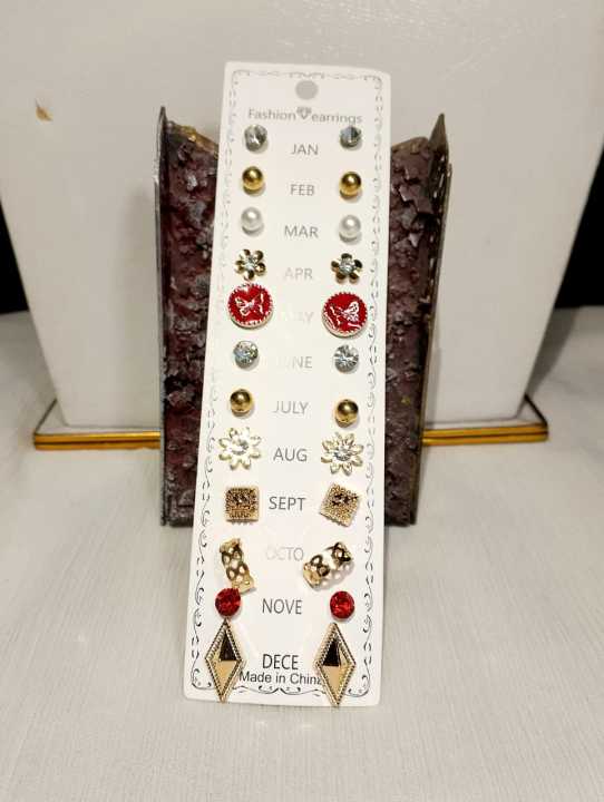 12%20Pairs%20Fashion%20Stud%20Earrings%20Set%20Card%20for%20Girls%20%E2%80%93%20Cute%20Designs%20for%20Little%20and%20Young%20Girls%20-%20Image%208