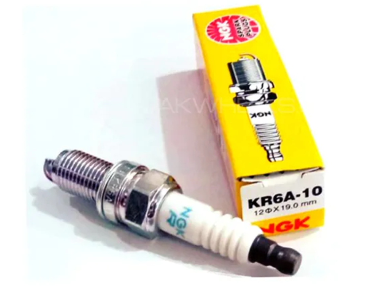 NGK Laser Iridium Spark Plug KR6A-10