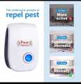 Ultrasonic pest repeller electronic plug in Rodent Mouse roach bug insect repellent indoor home kitchen. 