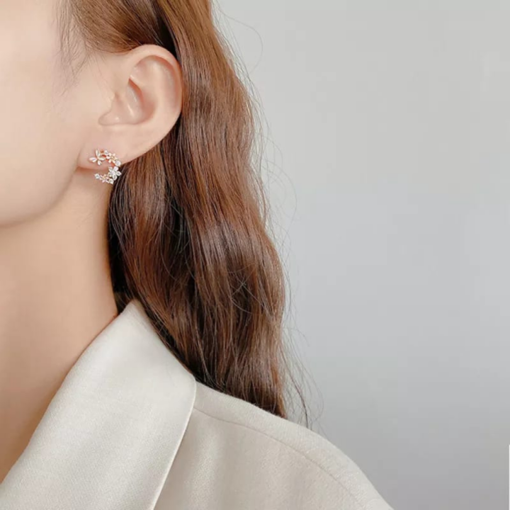 Korean%20Style%20Love%20Butterfly%20Pearl%20C%20Shape%20Earrings%20For%20Women%20Cute%20Butterfly%20Rhinestone%20Fashion%20Jewelry%20Birthday%20Gifts%20New%20Trend,%20Elegant%20Leaf%20Circle%20Grape%20Chain%20Imitation%20Pearl%20studs%20Korean%20Pearl%20Beads%20Earring%20Party%20Jewelry%20by%20HACHEM%20MALL%20-%20Image%207