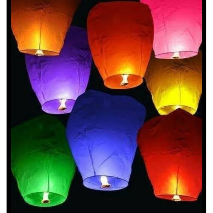 10 Sky Lanterns Pack in Multi Colors