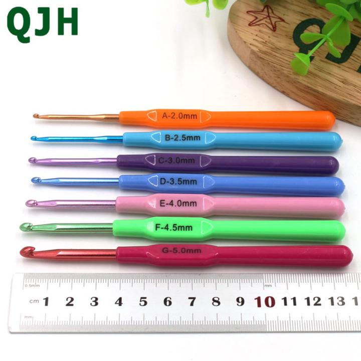 6pcs/Set color plastic handle Aluminum Hook Crochet Hooks Knit Knitting Weave DIY Craft Needles Loom Tool 2.5-5.0mm