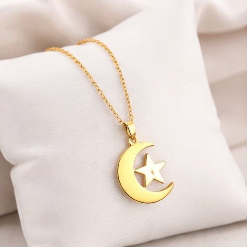 Gold%20Crescent%20Moon%20&%20Star%20Necklace%20for%20Women%20%E2%80%93%20Islamic%20Pendant%20Chain,%20Stainless%20Steel%20Jewelry%20for%20Girls%20-%20Image%203