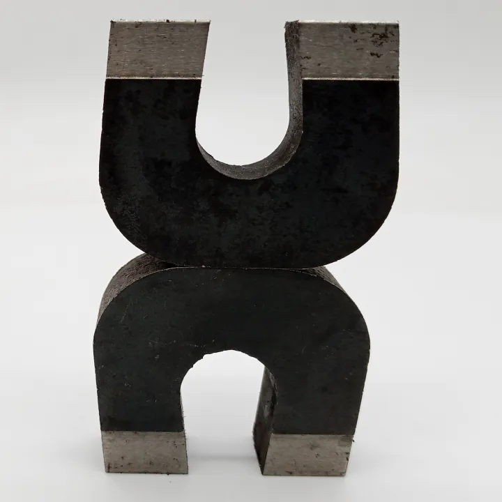U%20shaped%2045x40x15mm%20A%20Horseshoe%20Powerful%20Magnet%20-%20Image%207