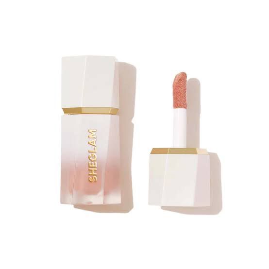 Sheglam glow bloom highlighter (1pc)  ( note 3 shades are available to be added in the variant) name are mentioned in the pic)