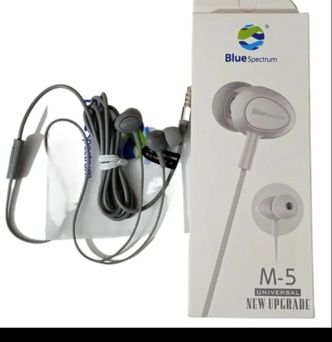 Blue%20Spectrum%20M5%20Black%20Handsfree%20%7C%20High-Quality%20Stereo%20Earphones%20with%20Deep%20Bass%20%7C%20High-Quality%20Wired%20Headphones%20for%20All%20Mobile%20Phones%20-%20Image%203