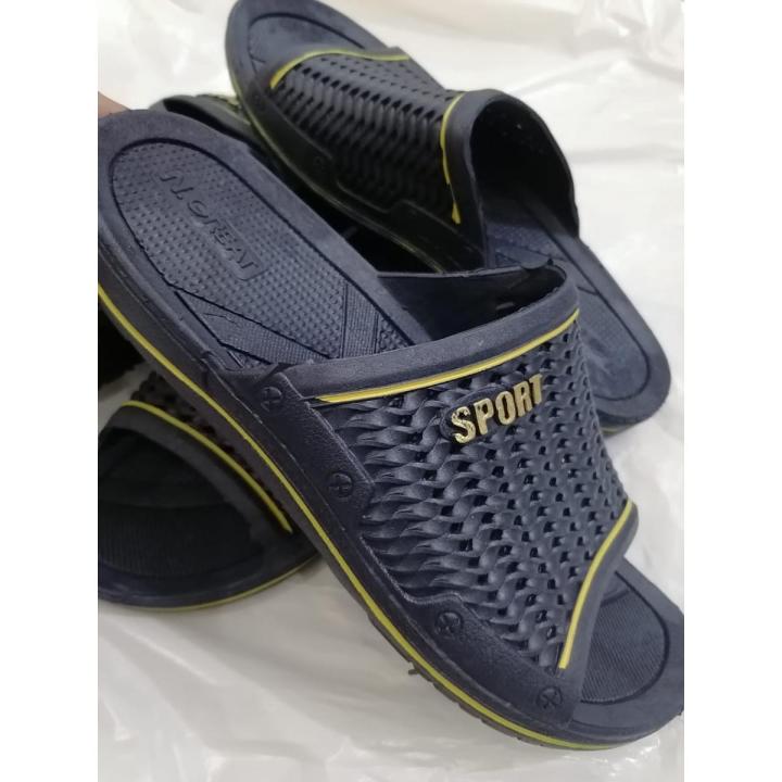 Men Thick Sole Summer Beach Slides Anti-Slip Slipper Soft Sandals Fashion Flip-Flops Ultra-Light Eva