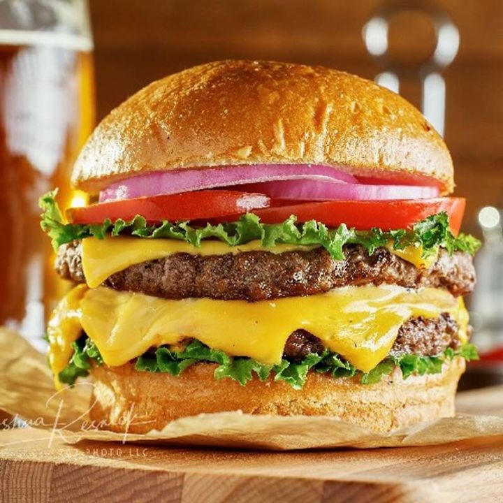 Cheese%20Slice%20%7C%20Imported%20Cheese%20%7C%202%20Packs%2020%20Slices%20%7C%20Slices%20Pack%20of%202%20%7C%20Cheeze%20%7C%20Cheeze%20Slices%20for%20Pizza%20&%20Burgers%20-%20Image%207