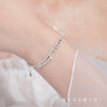 Romantic baby's breath bracelet women's Japanese and Korean version of ins style light luxury niche design high-end sense to give girlfriend Qixi gifts. 