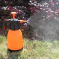 Garden and household Sprayer machine Pressure Spray with Auto Spray System 2 Liters Sprayer. 