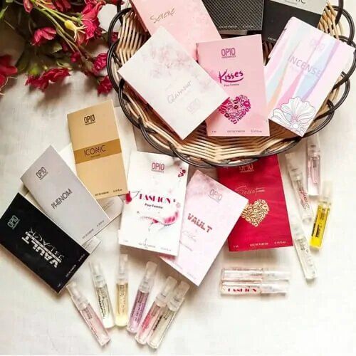 Pack Of 10 Mini Perfume Samples – 5 Women, 5 Men- Travel Size OPIO 3ml Perfume Samples