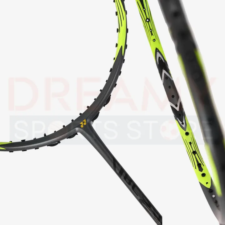 Yonex%20ArcSaber%207%20Pro%20Badminton%20Racquet%20(Unstrung)%20%E2%80%93%20Lightweight%20High%20Modulus%20Graphite%20Frame%20with%20Protective%20Bag%20-%20Image%205