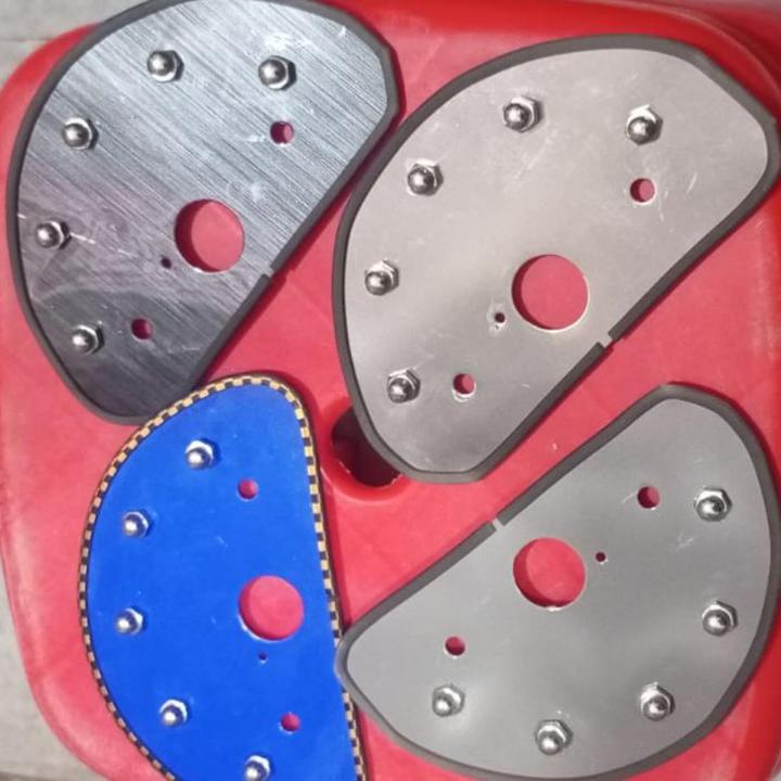 METER PLATE  70 CC  +  125 CC UNIVERSAT FITTING 1 PCS