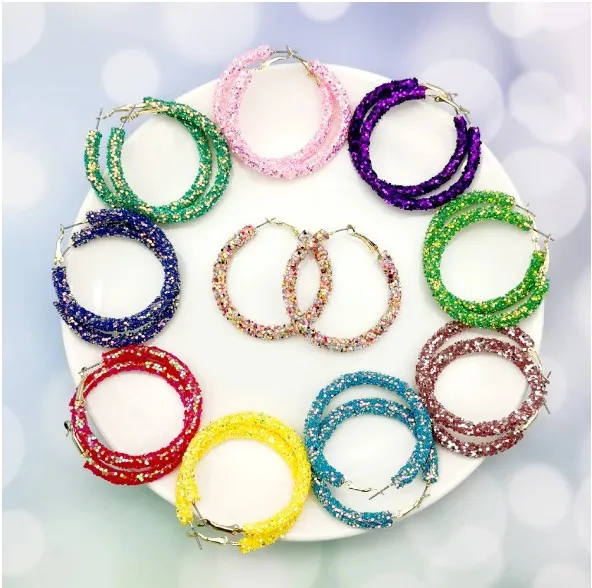 Charm%20Red%20n%20Gold%20Hoop%20Earring%20-%20Image%202