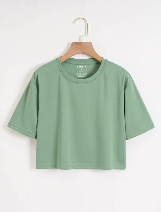 Pack%20of%204%20Premium%20Quality%20Plain%20Crop%20T-Shirts%20%7C%20Crew%20Neck%20%7C%20Half%20Sleeves%20%7C%20Casual%20Wear%20%7C%20Cotton%20Jersey%7C%20%20Crop%20Tops%20for%20Girls,%20Women%20&%20Ladies%20-%20Image%203