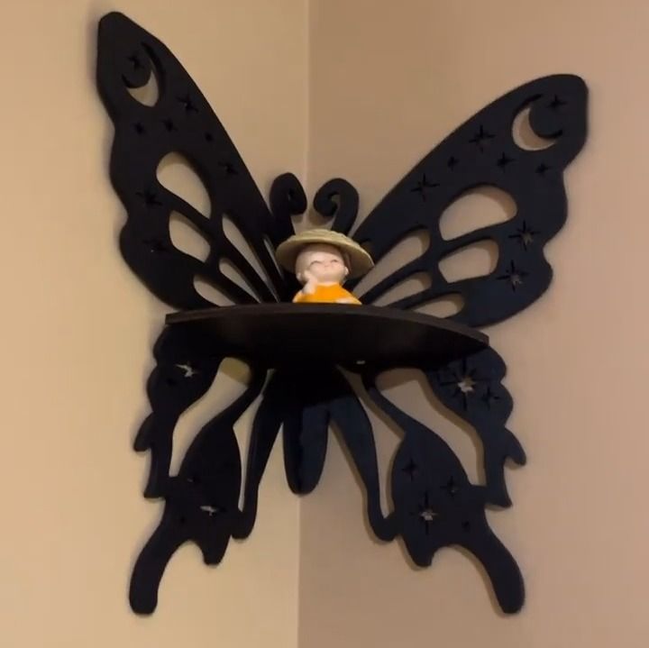 Corner%20Decorative%20Butterfly%20Wall%20Shelf%20I%20Modern%20Wall%20Mounted%20Shelf,%20Wooden%20Shelf,%20Corner%20Shelf,%20Wall%20Decoration%20Items%20for%20Toys,%20Room%20Decoration%20Items%20for%20Plants,%20Home%20Decoration%20Items%20for%20Candles%20%7C%20Candle%20Holders%20%7C%20%20Wall%20Mounted%20Floating%20Shelf%20-%20Image%205