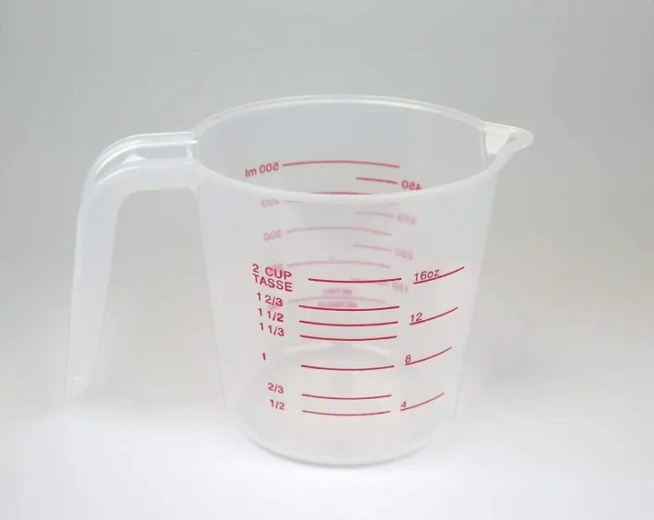 Classic%20Plastic%20Measuring%20Pitcher/Jug%201%20Liter%20-%20Image%202
