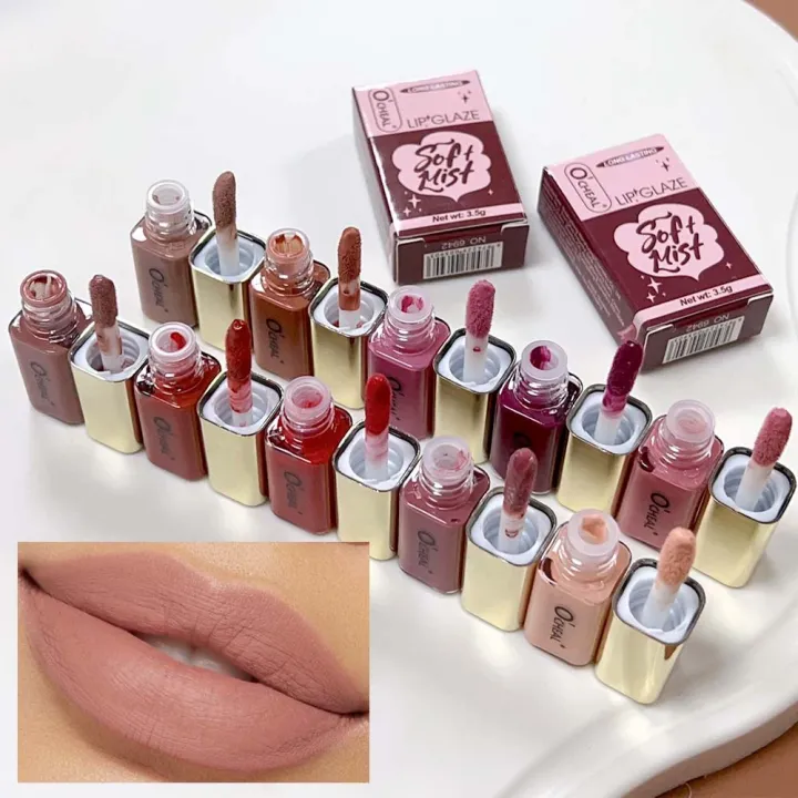 Small%20Bottle%20Matte%20Velvet%20Lip%20Glaze%20Waterproof%20Long-lasting%20Smooth%20Cream%20Texture%20Lipstick%20Lip%20Gloss%20Makeup%20-%20Image%205