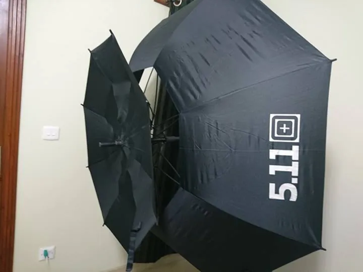 High%20Quality%20Golf%20Umbrella%20For%20Super%20Strong%20Wind%20For%204%20Persons%20-%20130cm%20-%20Black%20-%20Image%204