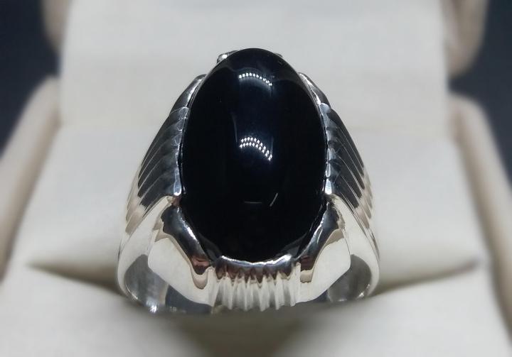 Mens%20Natural%20Unheated%20Untreated%20Black%20Onyx%20Ring%20Sterling%20Silver%20925%20Agate%20Ring%20Mens%20Aqeeq%20Ring%20Shifat%20al%20Abad%20Ring%20Black%20Carnelian%20Ring%20For%20Men%20Chandi%20Ring%20Original%20Gemstone%20Ring%20-%20Image%204